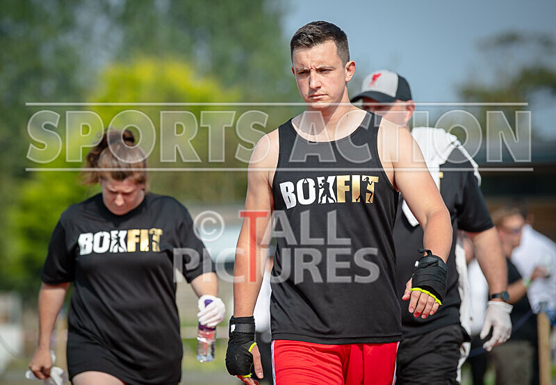 BOUT 1 - Ivan -El Terrible- v Elliot Cocket-3 - BOUT 1 - Ivan 'El Terrible' Donaldson v Elliot Cocket