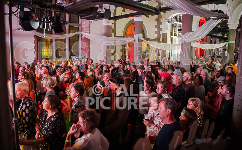 Retro Festival_Flower Market 2020-5 - RETRO FESTIVAL 2020_THE FLOWER MARKET SCENE