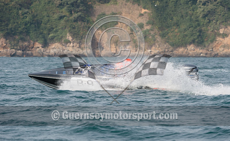 Worlds Powerboats_2014_Race-2-42 - UIM CLASS 3A & 3B WORLD OFFSHORE CHAMPIONSHIP_RACE-2