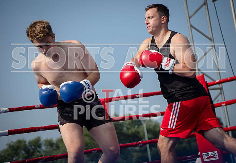 BOUT 1 - Ivan -El Terrible- v Elliot Cocket-44 - BOUT 1 - Ivan 'El Terrible' Donaldson v Elliot Cocket