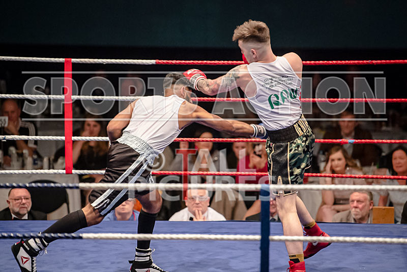 BOUT- 20 - Casey De La Mare v Amar Kayani-5 - BOUT-20 - Casey De La Mare v Amar Kayani
