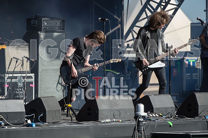 Catfish and the Bottlemen-15 - CATFISH AND THE BOTTLEMEN