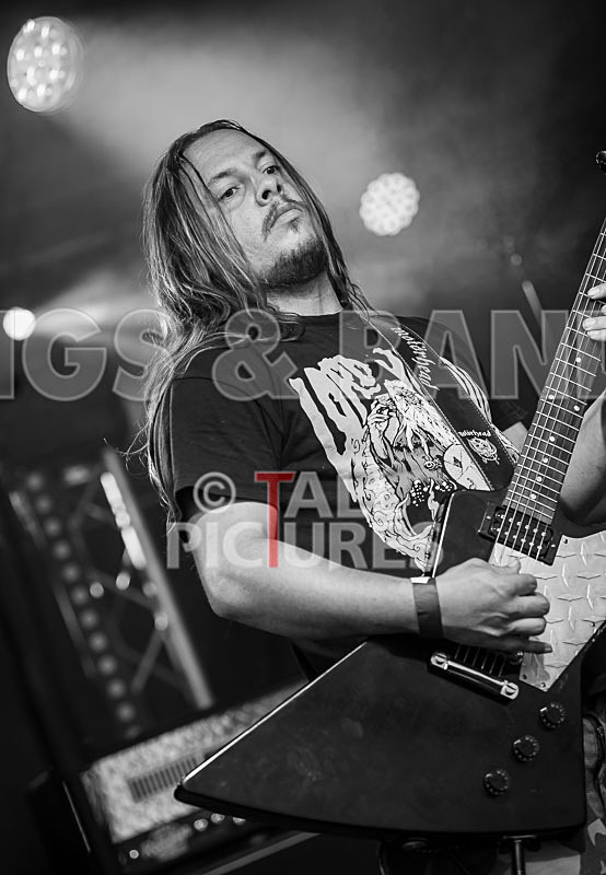 From Darkness-11 - FROM DARKNESS