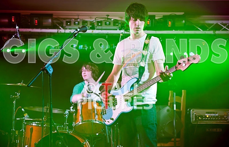 The Deadbeats-4 - THE DEADBEATS