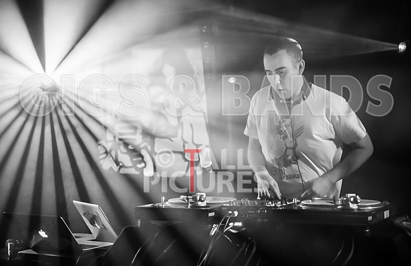 DJ Woody-7 - DJ WOODY