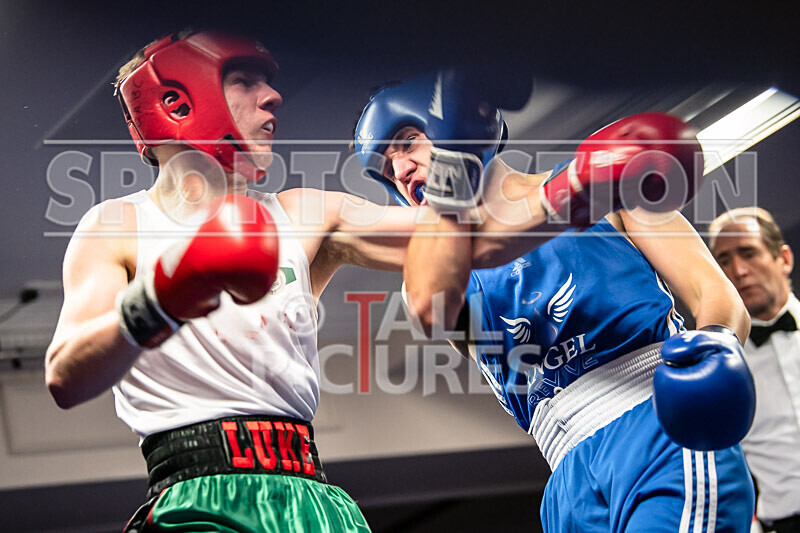 BOUT-6_Middleweight- Luke Robert v Gabriel McHugh-24 - BOUT-6_Luke Robert v Gabriel McHugh
