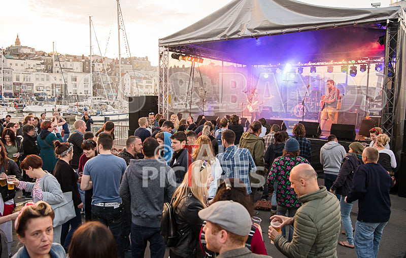 Honest Crooks-68 - HONEST CROOKS