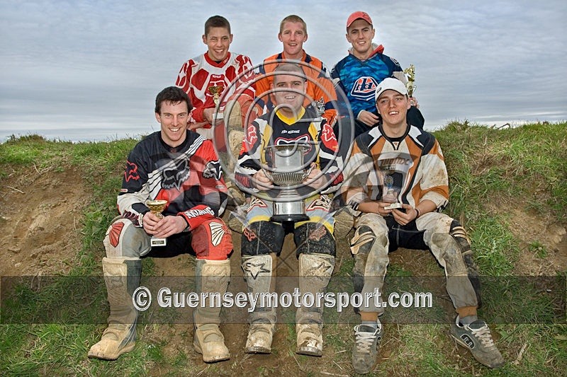 Motocross_Team Photo - PODIUMS PRESENTATIONS EVENTS - 2006