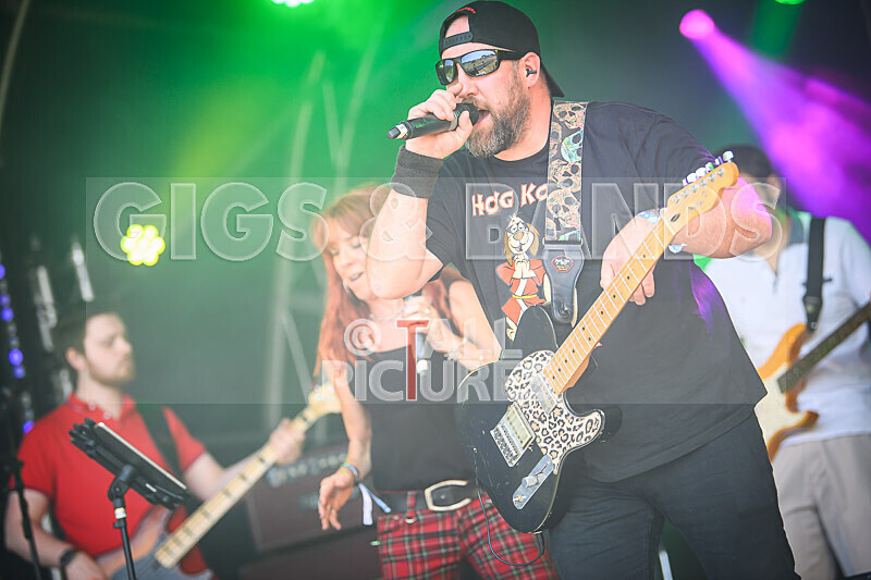 Underdog-142 - UNDERDOG