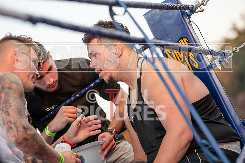 BOUT-13- Luke Skovronek v Jonny JB Burnard-18 - BOUT-13 Luke Skovronek v Jonny 'JB' Burnard