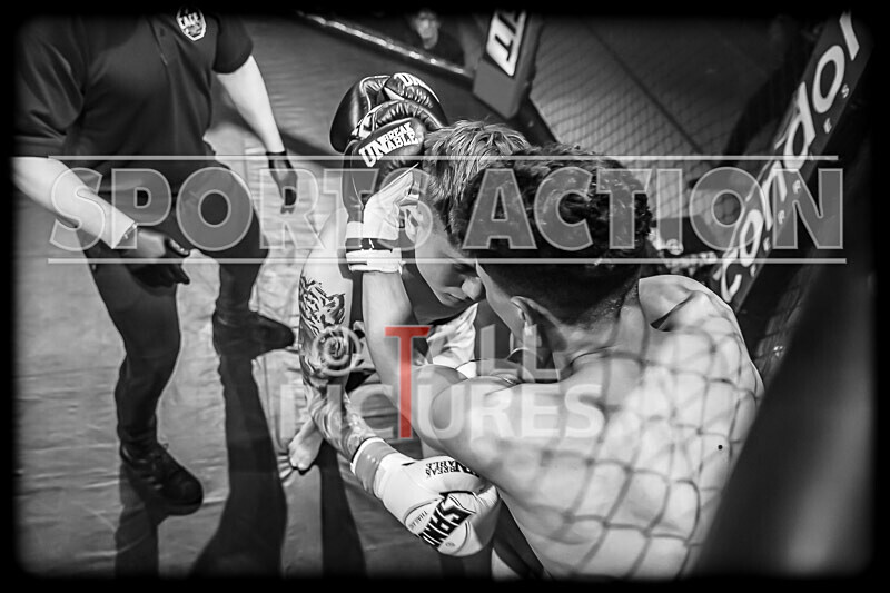 BOUT- 7 - Mo Khalifa v Braden Bougourd-23 - BOUT 7 - Mo Khalifa v Braden Bougourd