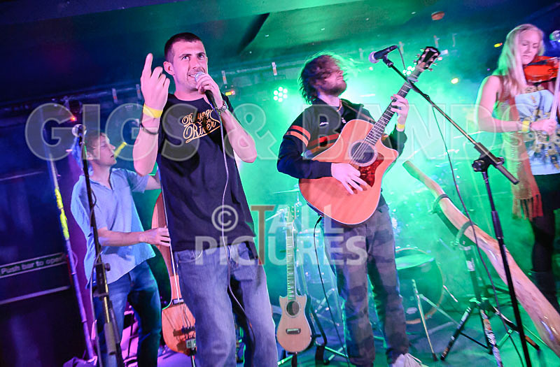 Buffalo Huddleston-492 - BUFFALO HUDDLESTON