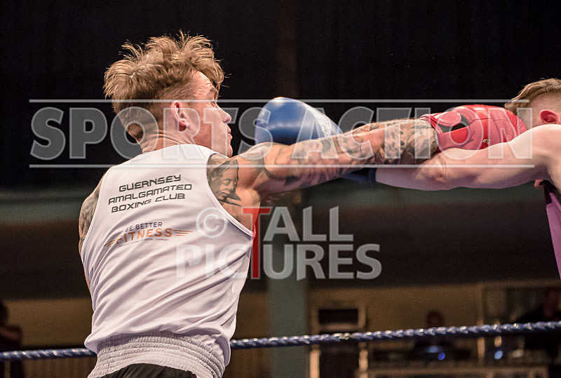 BOUT-4_Kevin McDonnell v Ben Farmer-11 - BOUT-4_Kevin McDonnell v Ben Farmer