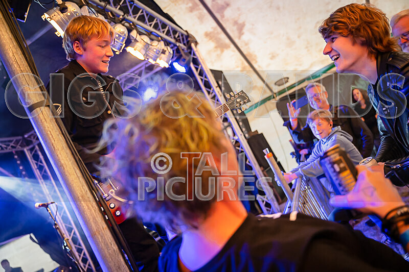 Sonic Bomb-172 - SONIC BOMB