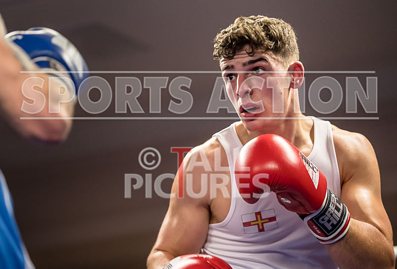 BOUT-10_Billy Poullain v Mark Bebbington-13 - BOUT-10_Billy Poullain v Mark Bebbington.