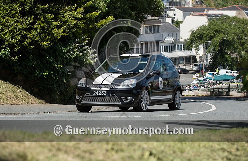 Charity Hill Climb_2012-260 - HERITAGE CHARITY HILL CLIMB 2012