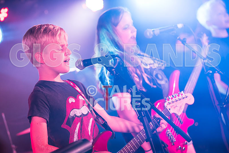 Clash of the Bloosers-29 - CLASH OF THE BLOOSERS