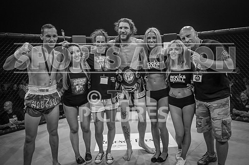 Lock-In-4_Black  White-25 - BLACK & WHITE SAMPLES