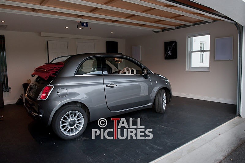 Drive-in Cinema-1 - DRIVE-IN CINEMA