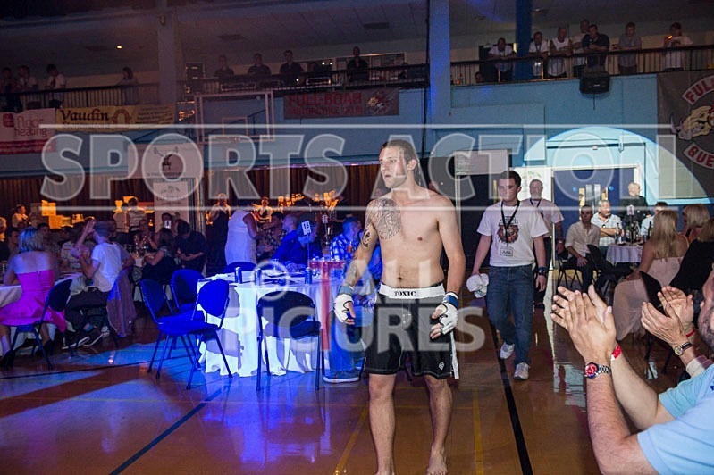 Lock-in Guernsey_2013_Bout-14-1 - BOUT-14