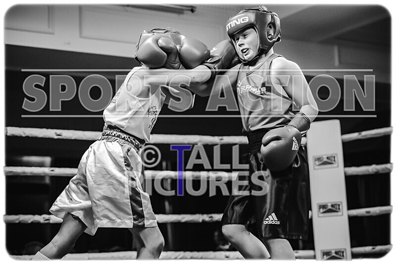 BOUT- 1 - Liam Duff v Jude Hudson-3 - BOUT: 1 - Liam Duff v Jude Hudson