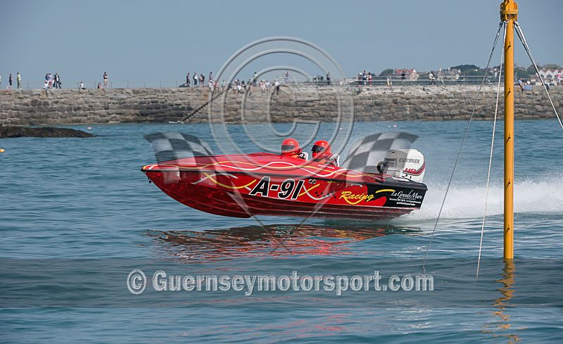 Powerboat Racing_17-05-2014-4 - RACE-3 FERMAIN
