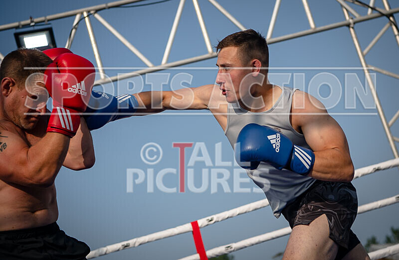 BOUT 9 - Jan -the Destroyer- Dame v Tom Schmiedhuber-19 - BOUT 9 - Jan 'the Destroyer' Dame v Tom Schmiedhuber