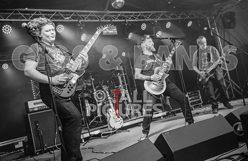 Ironfoot-10 - IRONFOOT