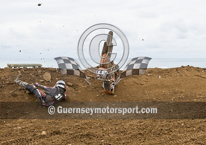 Crash-815 - CRASHES - GALLERY 5