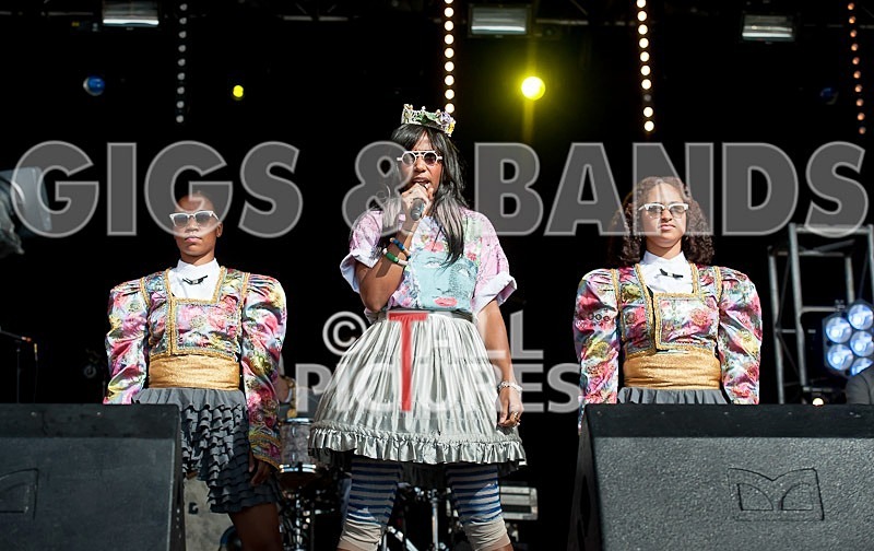 Santigold-6 - SANTIGOLD