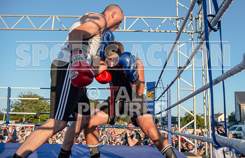 BOUT-10- Rob The Hammer Newton v Lee Alan Ted  Reggie Renouf-15 - BOUT-10 Rob 'The Hammer' Newton v Lee' Alan, Ted & Reggie' Renouf