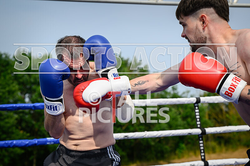 BOUT 2 - Roland 30 Seconds Archer v Sam Heart Breaker Catto-2 - BOUT 2 - Roland '30 Seconds' Archer v Sam 'Heart Breaker' Catto