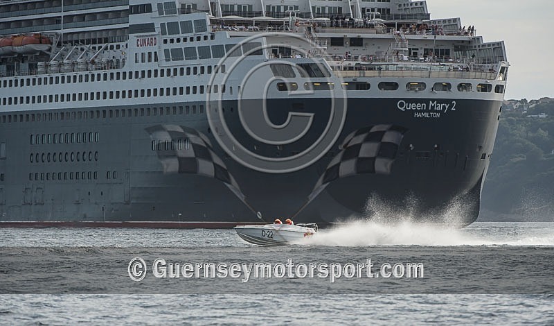 Powerboat Racing_04-08-2013-60 - RACE-9 NORTH BEACH OUTER