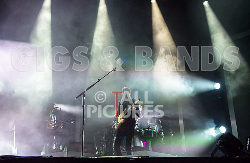 Two Door Cinema Club-15 - TWO DOOR CINEMA CLUB