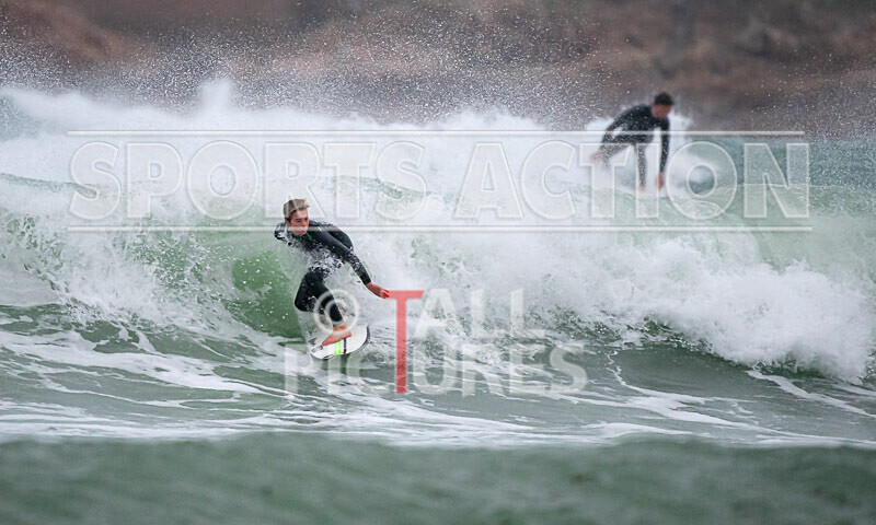 Surfing_01-11-2020-112 - SURFING AT VAZON BAY GUERNSEY