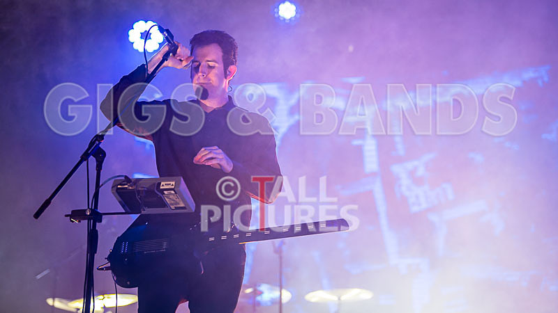 Pendulum Live-34 - PENDULUM LIVE