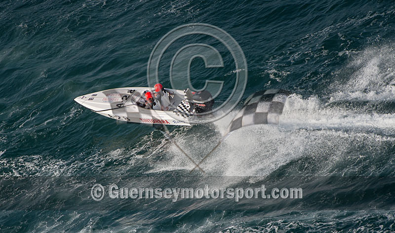 Worlds Powerboats_2014_Race-1-82 - UIM CLASS 3A & 3B WORLD OFFSHORE CHAMPIONSHIP_RACE-1