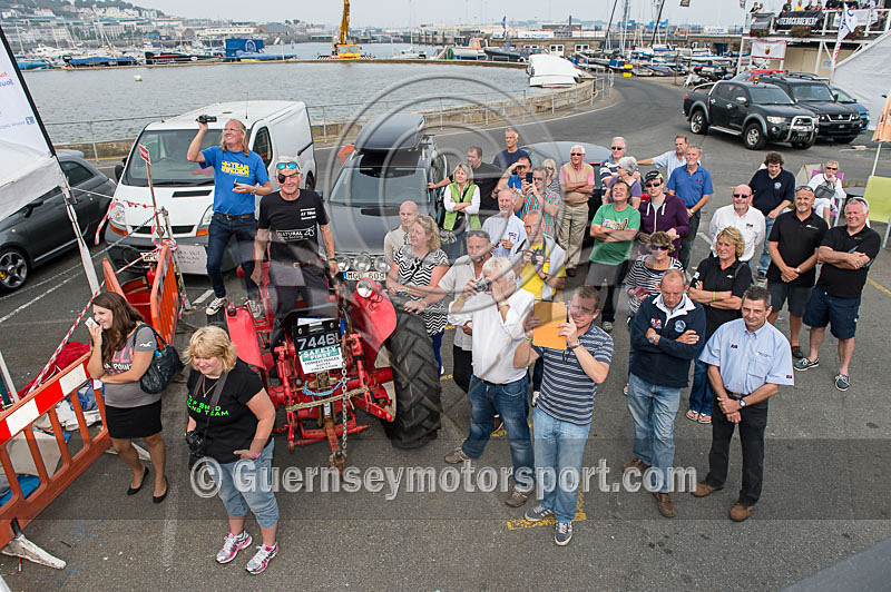Worlds Powerboats_2014_Race-2-359 - UIM CLASS 3A & 3B WORLD OFFSHORE CHAMPIONSHIP_RACE-2