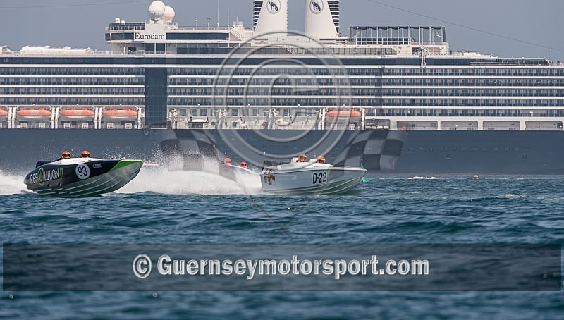 Powerboats_2013_Race-3-97 - RACE-3 LOWER HEADS