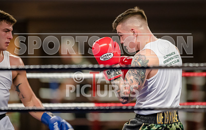 Sparring Bout-7_Casey De La Mare v Billy Poullain-23 - Sparring Bout-7_Casey De La Mare v Billy Poullain