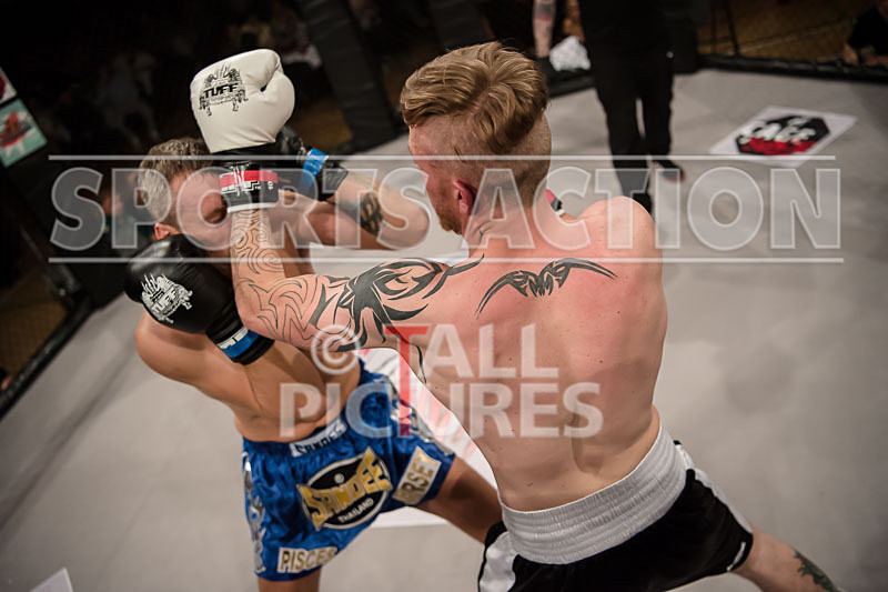 Marcin Wilinski v Dave Fairbrother-10 - BOUT 2 Marcin Wilinski v Dave Fairbrother