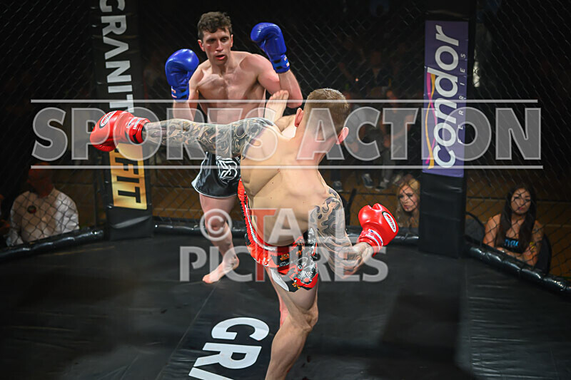 BOUT- 10 - Johan Pols v Ralph Pickering-29 - BOUT 10 - Johan Pols v Ralph Pickering