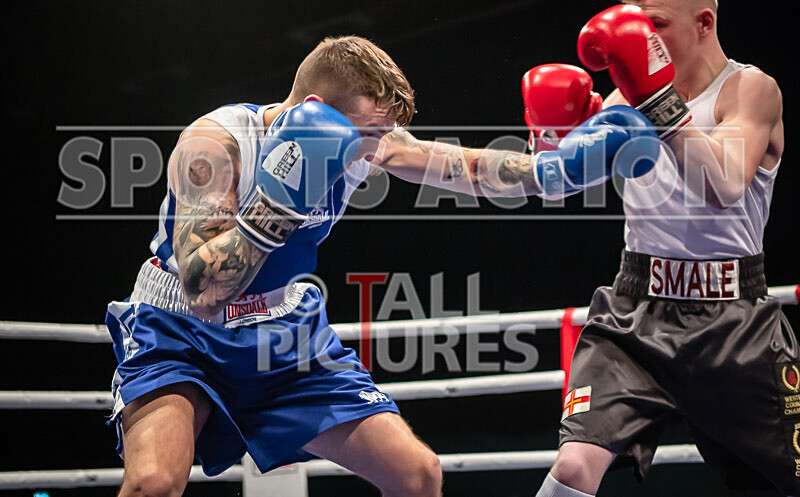 Bout 16_Mason Smale v Liam Fox-19 - Bout 16_Mason Smale v Liam Fox