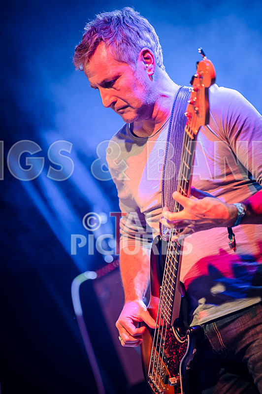 The Sacred Hearts-48 - THE SACRED HEARTS