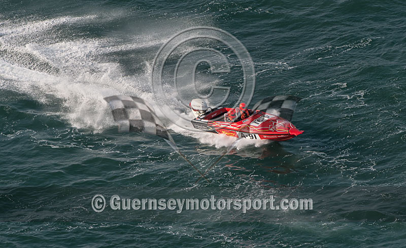 Worlds Powerboats_2014_Race-1-390 - UIM CLASS 3A & 3B WORLD OFFSHORE CHAMPIONSHIP_RACE-1