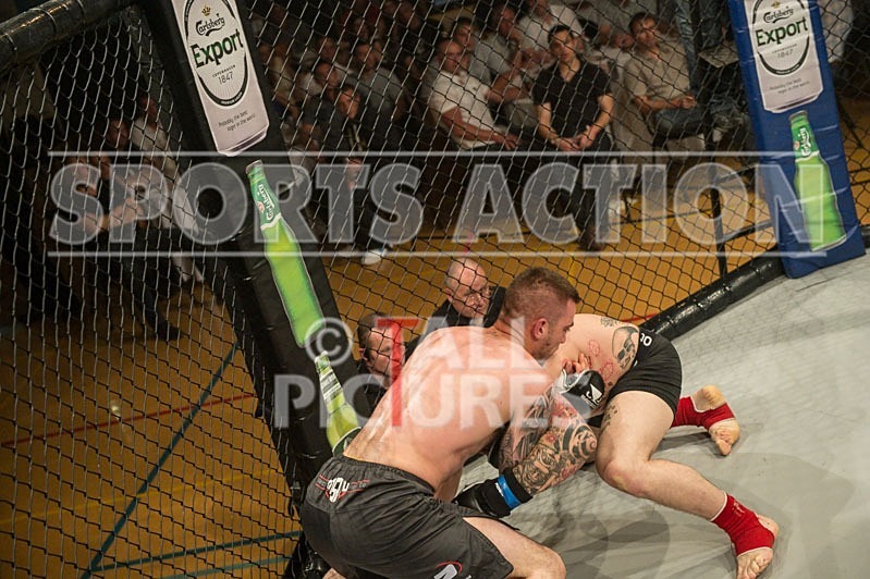 Lock-in Guernsey_2013_Bout-15-30 - BOUT-15