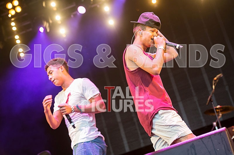 Rizzle Kicks-65 - RIZZLE KICKS