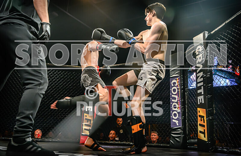 BOUT- 3 - Jack Migasuik v Hugo Birch-29 - BOUT: 3 - Jack Migasuik v Hugo Birch