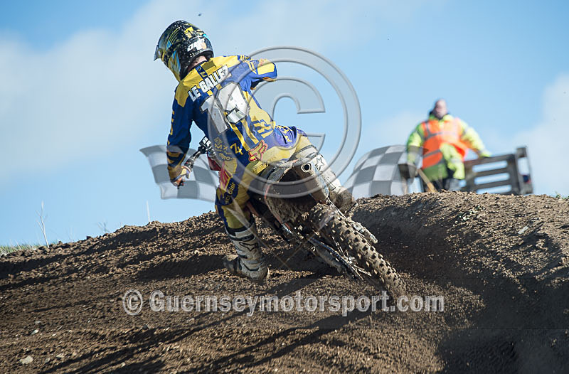  - MOTO-X_21-02-2015