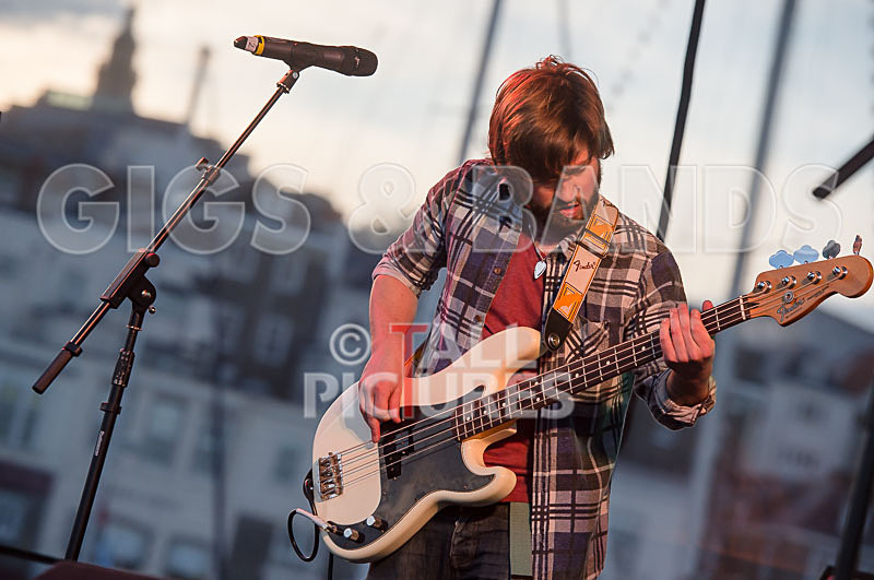 Honest Crooks-76 - HONEST CROOKS